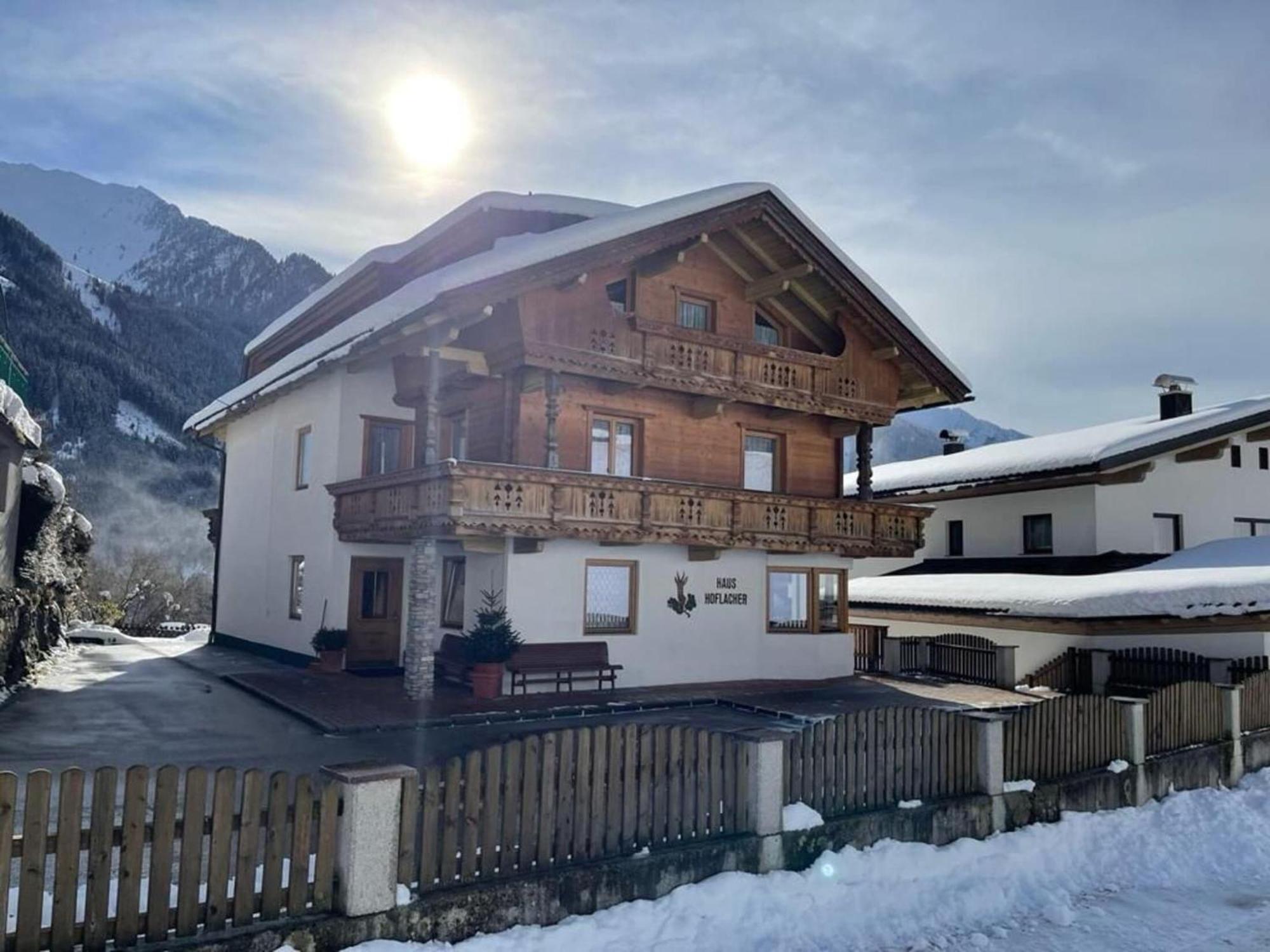 Apartment In Mayrhofen With A Balcony Exterior foto