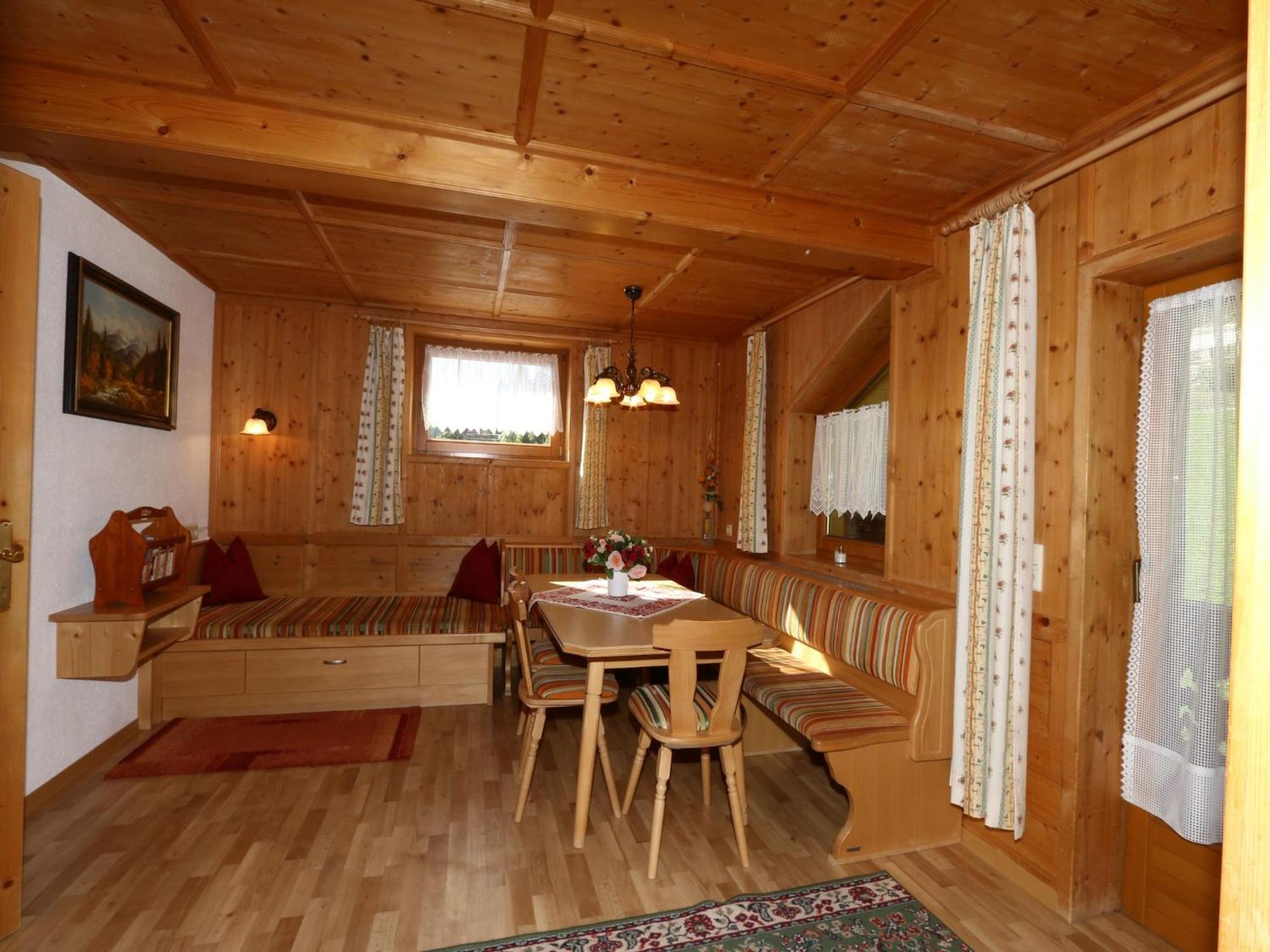 Apartment In Mayrhofen With A Balcony Exterior foto