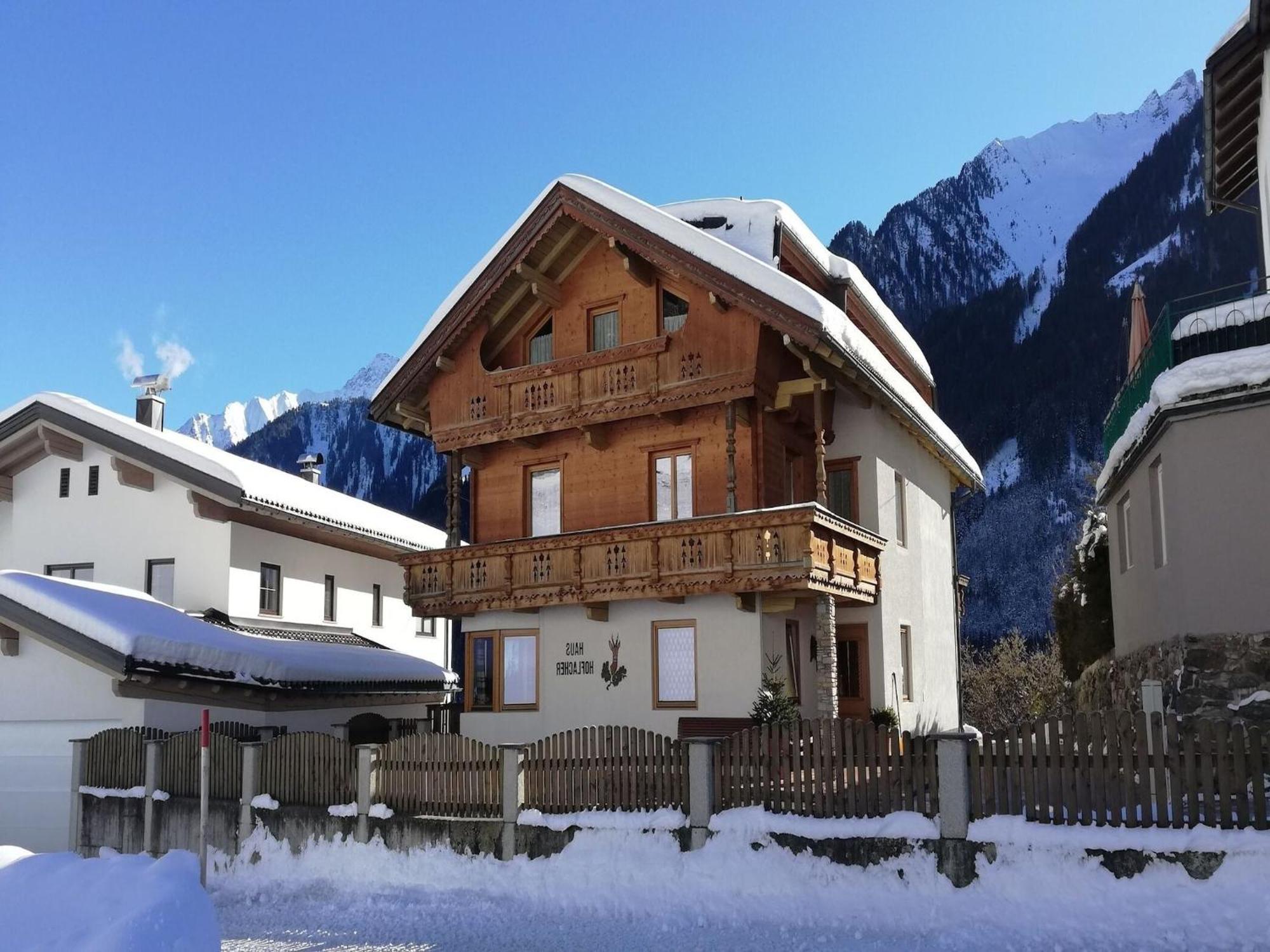 Apartment In Mayrhofen With A Balcony Exterior foto
